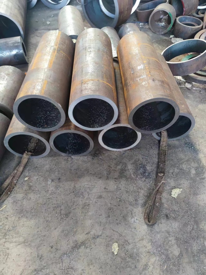 泰宁泰宁泰宁12Cr1MovG无缝钢管切割